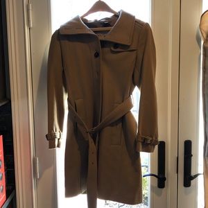 Burberry wool coat (US 6)